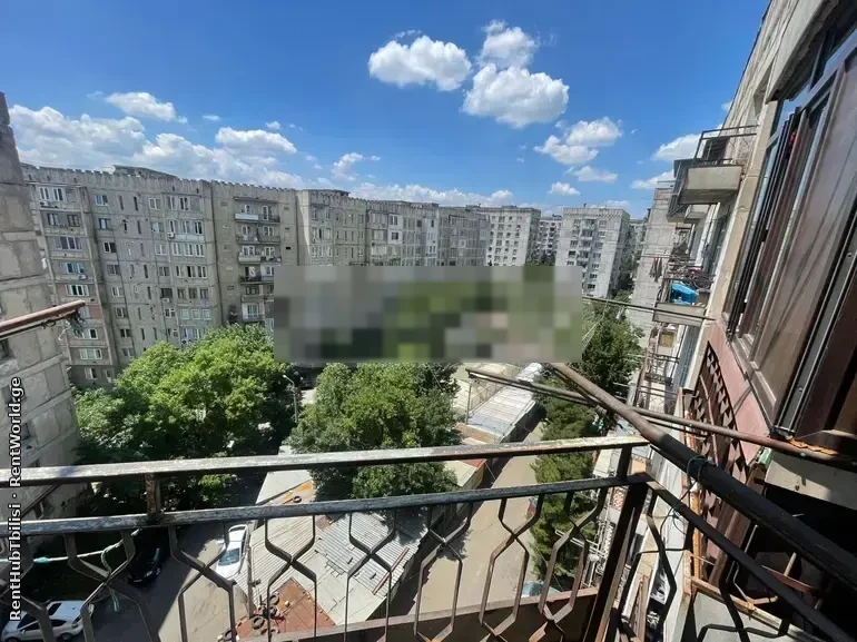4 ოთახიანი ბინა